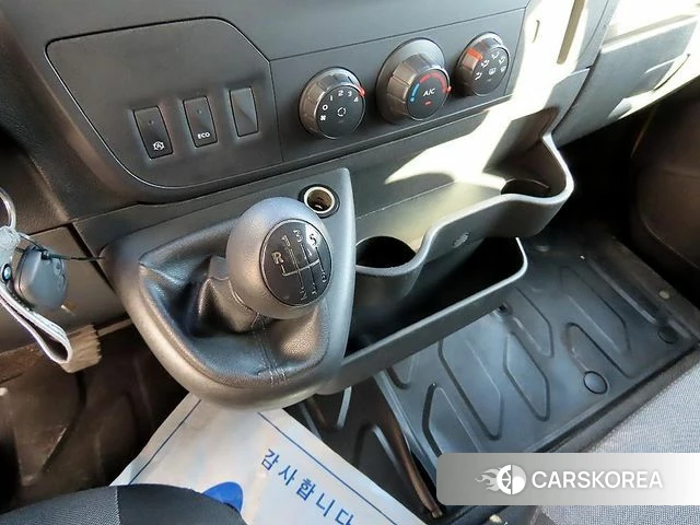 Renault Korea (Samsung) Master 2019 Желтый из Кореи, фото 2