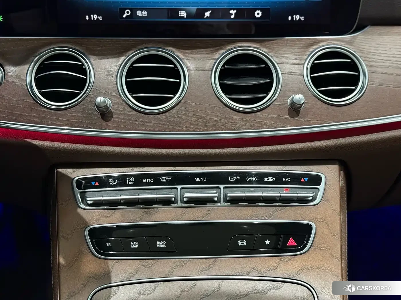 Mercedes-Benz E-Class 2022 Черный из Китая, фото 2