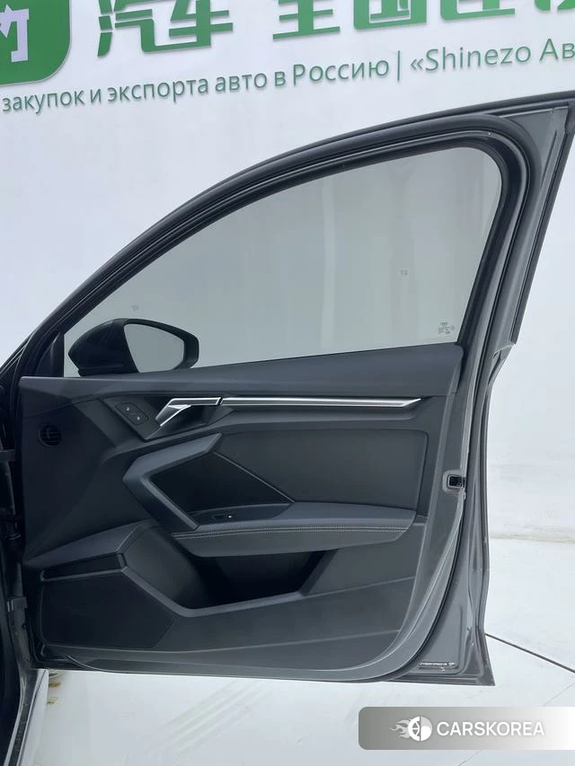 Audi A3 2023 Темно-серый из Китая, фото 2