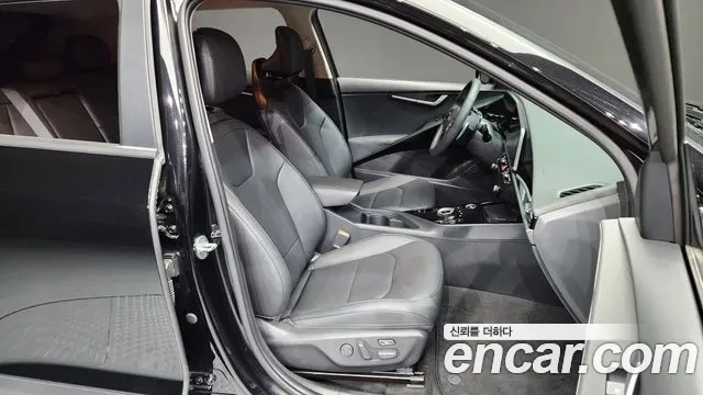 Kia Di All New Niro EV 2022 Черный из Кореи, фото 2