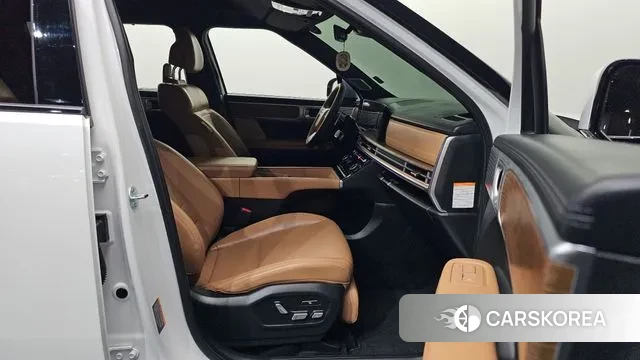 Hyundai Santa Fe (MX5) 2024 Белый из Кореи, фото 2