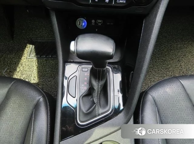 Kia Niro 2018 Белый из Кореи, фото 2