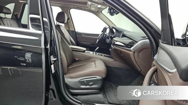 BMW X5 (F15) 2018 Черный из Кореи, фото 2