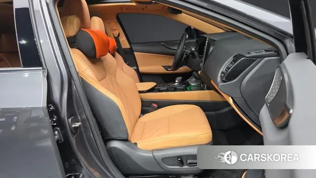 Lexus NX350h Second generation 2024 Серый из Кореи, фото 2