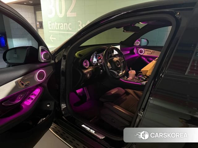 Mercedes-Benz GLC-Class X253 2018 Черный из Кореи, фото 2