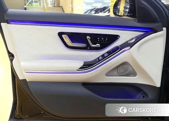 Mercedes-Benz S-Class W223 2024 Черный из Кореи, фото 2