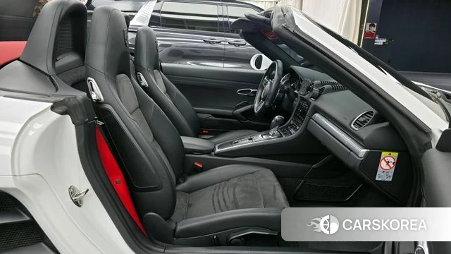 Porsche 718 Boxster 2018 Белый из Кореи, фото 2