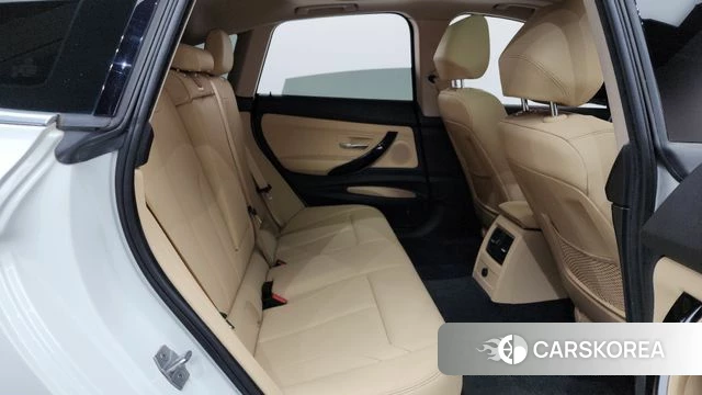 BMW 3 Series GT (F34) 2020 Белый из Кореи, фото 2