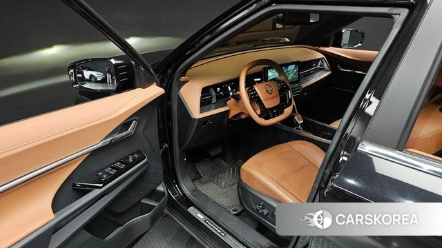 Ssangyong Torres 2024 Черный из Кореи, фото 2