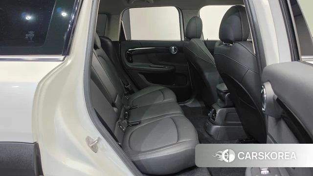 Mini Cooper Countryman 2024 Белый из Кореи, фото 2