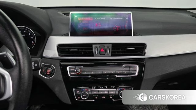 BMW X1 (F48) 2020 Белый из Кореи, фото 2