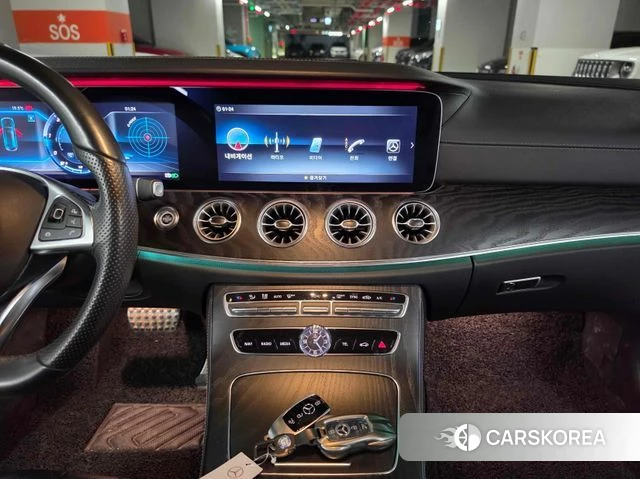 Mercedes-Benz E-Class W213 2018 Черный из Кореи, фото 2