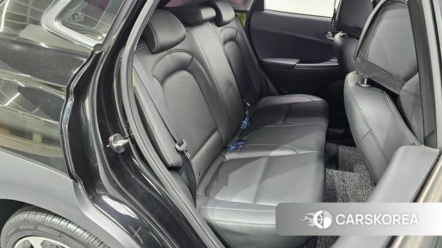 Hyundai Kona 2018 Черный из Кореи, фото 2
