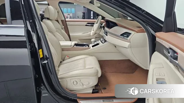 Genesis G90 2019 Черный из Кореи, фото 2