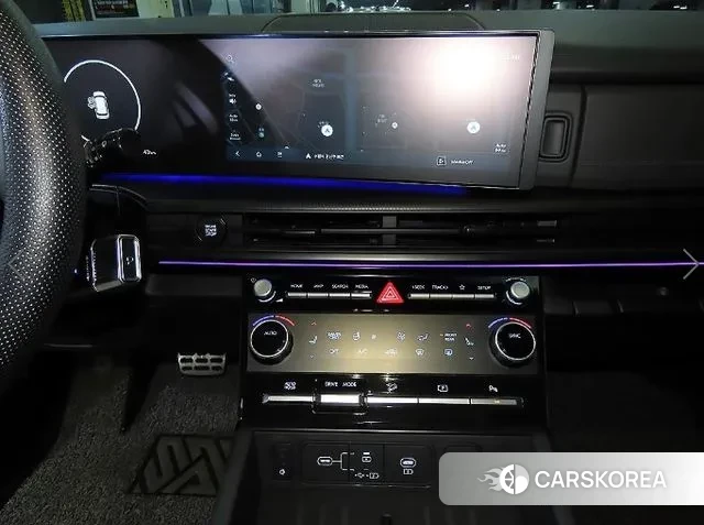 Hyundai Santa Fe (MX5) 2023 Белый из Кореи, фото 2