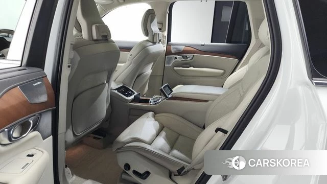 Volvo XC90 second Generation 2019 Белый из Кореи, фото 2