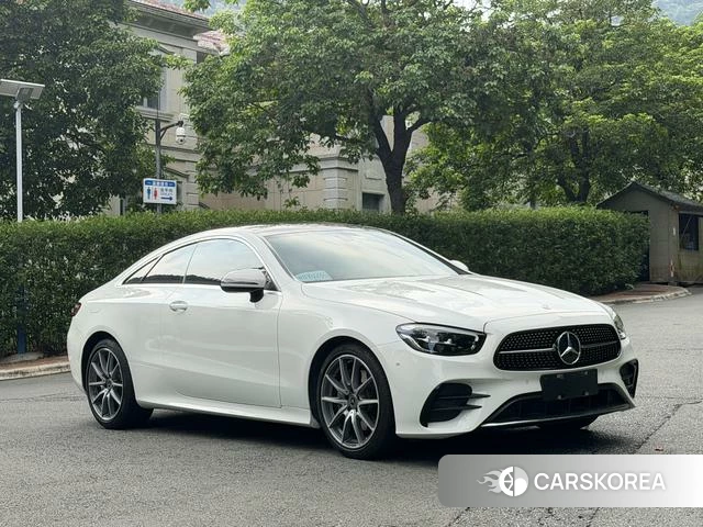 Mercedes-Benz E-class (imported) 2021 Белый из Китая, фото 2