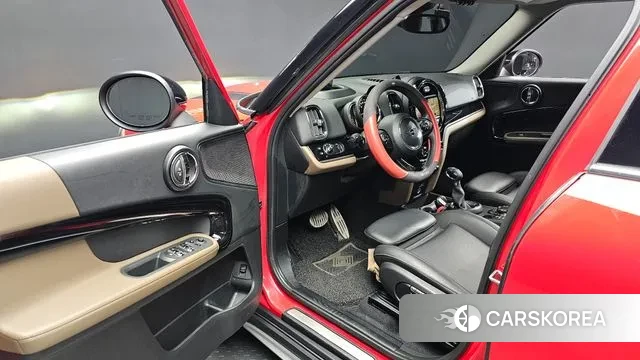 Mini Cooper Countryman 2019 Красный из Кореи, фото 2