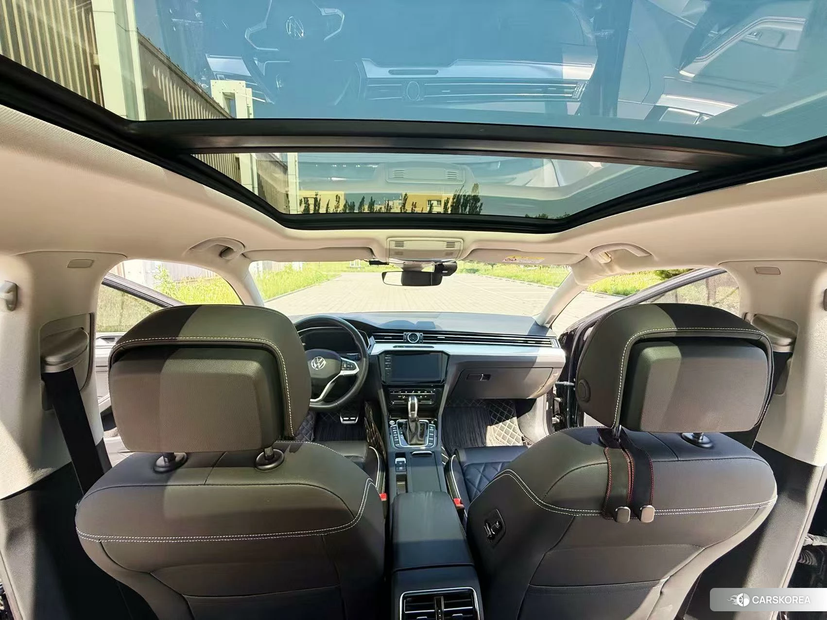 Volkswagen Magotan PHEV 2021 Черный из Китая, фото 2