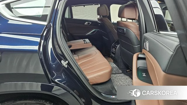 BMW X6 (G06) 2022 Черный из Кореи, фото 2