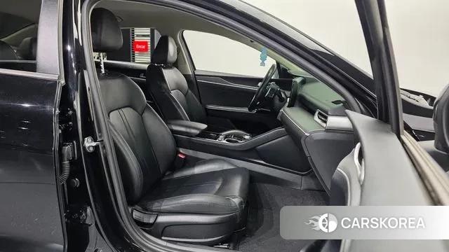 Kia K5 3rd generation 2022 Черный из Кореи, фото 2