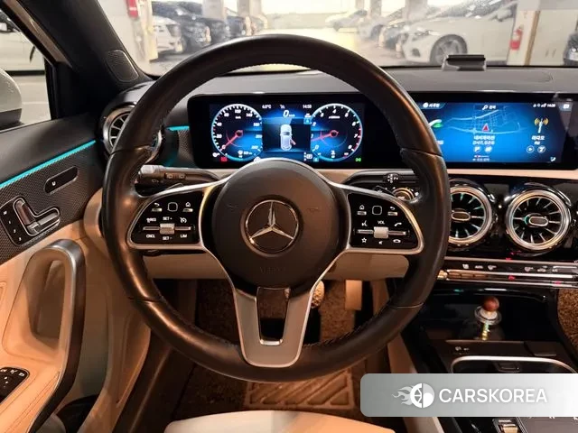 Mercedes-Benz A-Class W177 2022 Белый из Кореи, фото 2