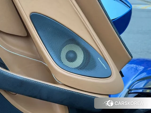 McLaren 570S 2018 Синий из Кореи, фото 2