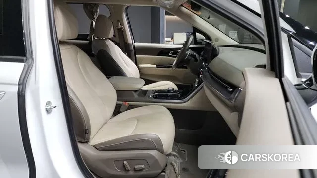 Kia Carnival 4th generation 2023 Белый из Кореи, фото 2