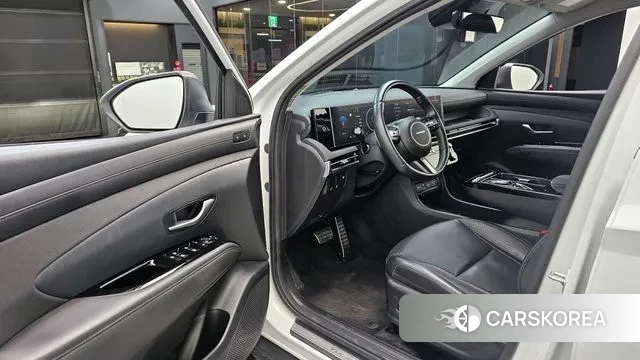 Hyundai The New Tucson (NX4) 2024 Белый из Кореи, фото 2