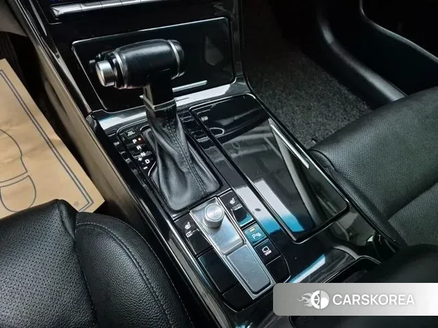 Kia K7 Premier 2020 Черный из Кореи, фото 2