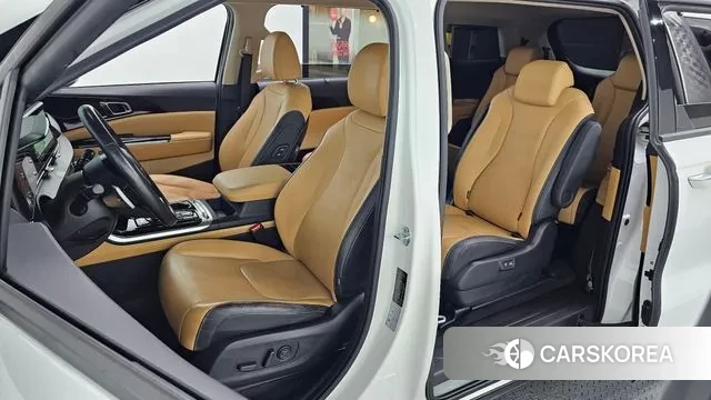 Kia Carnival 4th generation 2023 Белый из Кореи, фото 2