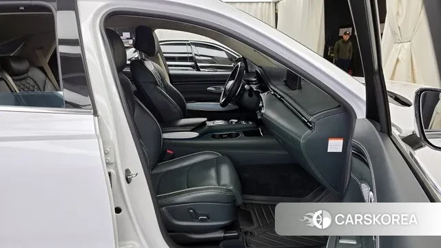 Genesis Electrified GV70 2022 Белый из Кореи, фото 2