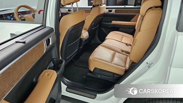 Hyundai Santa Fe (MX5) 2024 Белый из Кореи, фото 2