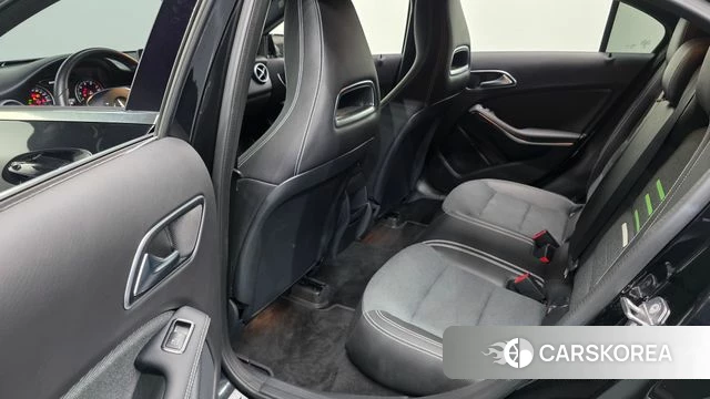 Mercedes-Benz A-Class W176 2018 Черный из Кореи, фото 2