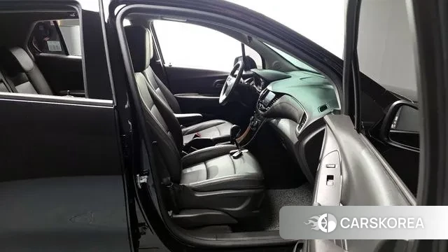 Chevrolet (GM Daewoo) The New Trax 2020 Черный из Кореи, фото 2