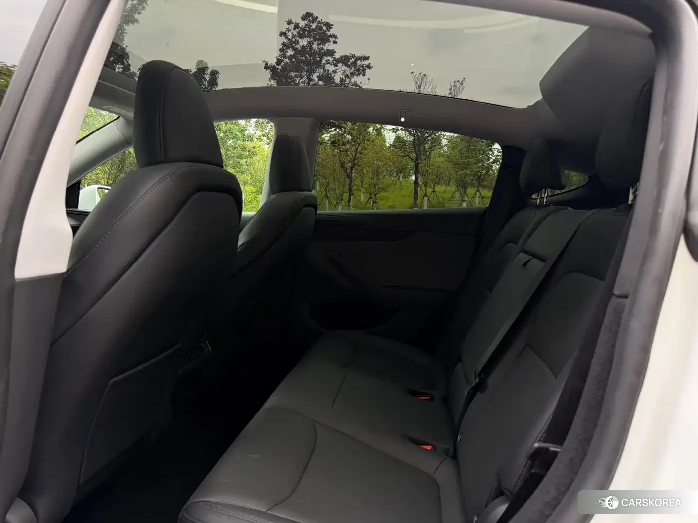 Tesla Model Y 2026 Белый из Китая, фото 2