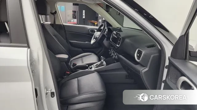 Hyundai Venue 2021 Белый из Кореи, фото 2