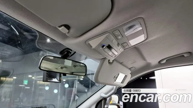 Hyundai The New Grand Starex id 2516000 из Кореи 2