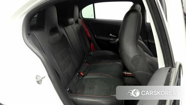 Mercedes-Benz A-Class W177 2021 Белый из Кореи, фото 2