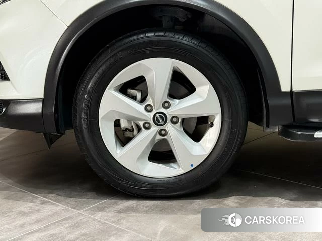 Nissan Qashqai 2024 Белый из Китая, фото 2