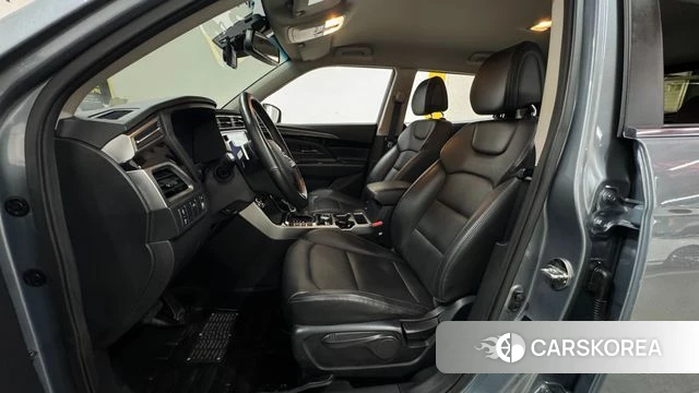 Ssangyong Beautiful Korando 2019 Серый из Кореи, фото 2