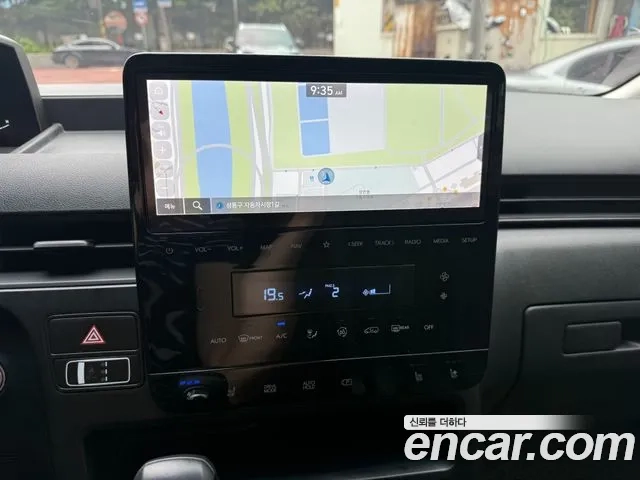 Hyundai Staria 2023 Серый из Кореи, фото 2