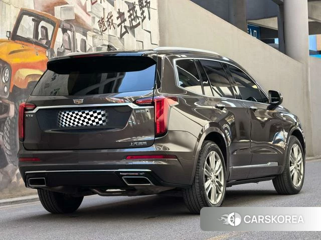 Cadillac XT6 2021 Темно-серый из Китая, фото 2