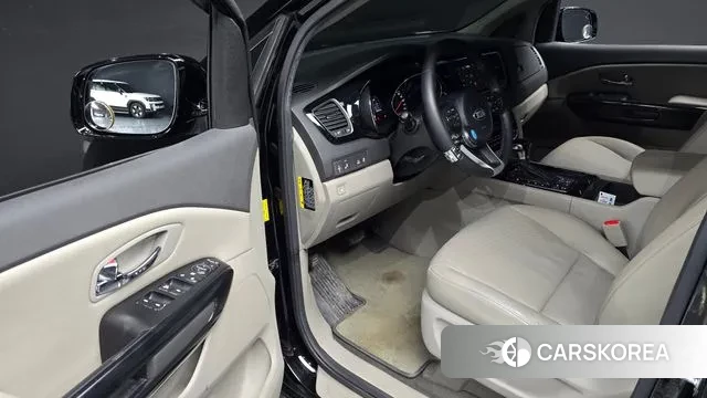 Kia All New Carnival 2018 Черный из Кореи, фото 2