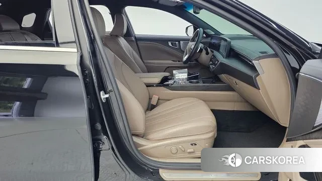 Kia K8 2023 Черный из Кореи, фото 2