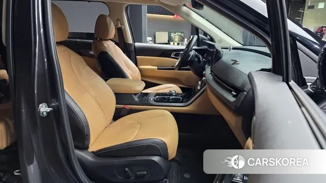 Kia Carnival 4th generation 2023 Серый из Кореи, фото 2