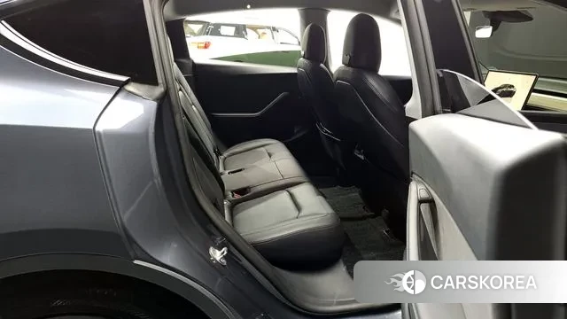 Tesla Model Y 2022 Серый из Кореи, фото 2