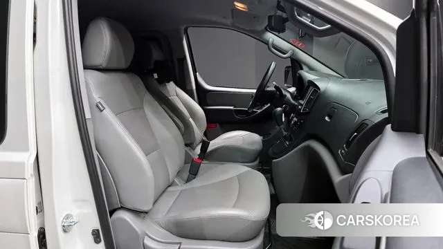 Hyundai The New Grand Starex 2020 Белый из Кореи, фото 2