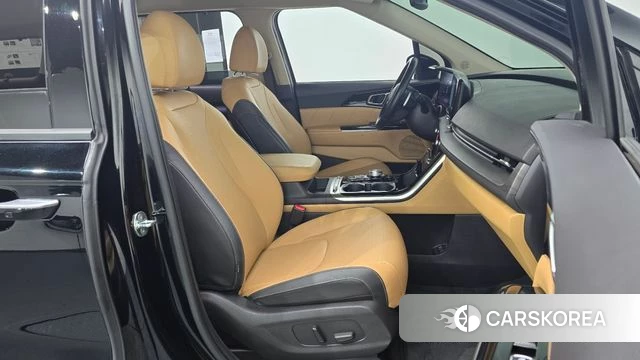 Kia Carnival 4th generation 2022 Черный из Кореи, фото 2