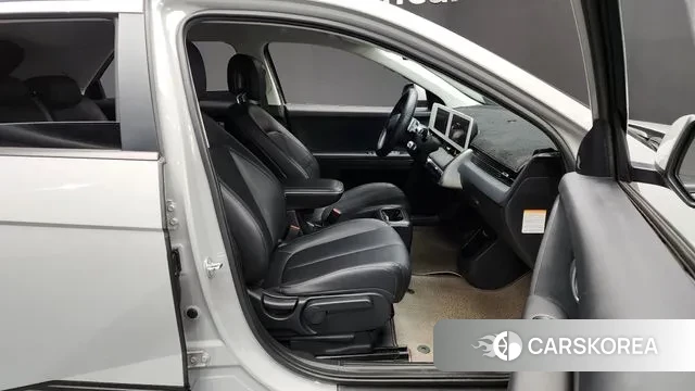 Hyundai Ionic 5 2023 Серебристо-серый из Кореи, фото 2